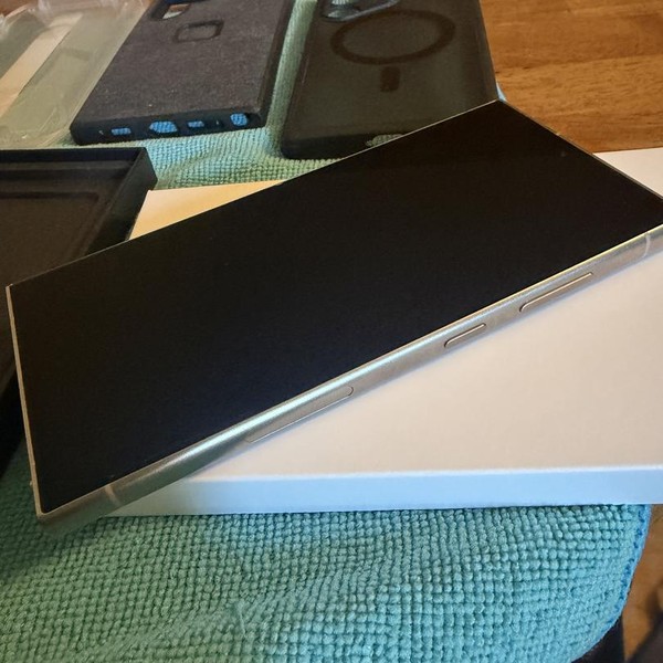 Samsung Galaxy S24 Ultra - Unlocked, 256 GB, Violet, 12 GB, SM-S928U1