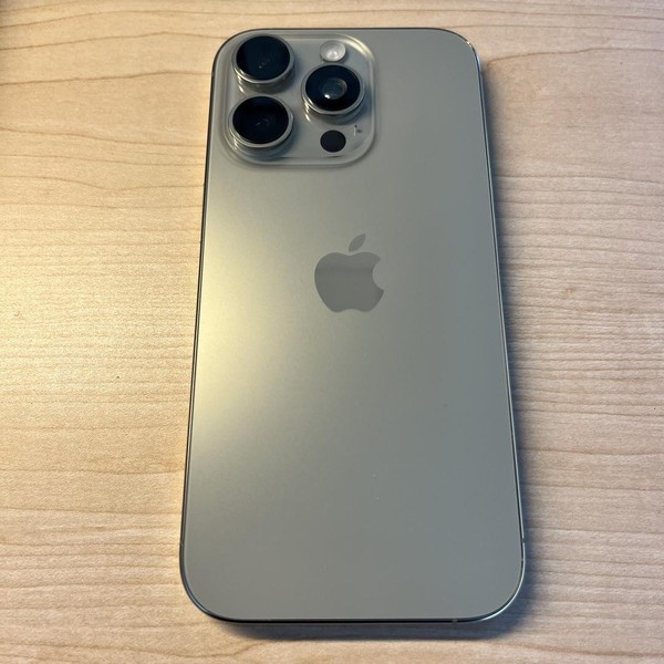 Apple iPhone 16 Pro - Unlocked, 512 GB, Natural, A3083