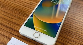 Good
													Apple iPhone 8 - Unlocked, Silver, 64 GB, A1863, photo 2 of 10