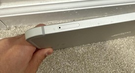 Mint
													Apple iPad 10th Gen - Unlocked, Silver, 64 GB, A2757, photo 4 of 9