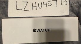 New
													Apple Watch SE 2nd Gen 44mm - Unlocked, Midnight, A2727 - Cellular, Aluminum, photo 1 of 1