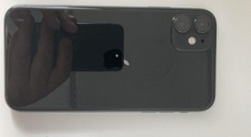 Mint
													Apple iPhone 11 - Unlocked, Black, 64 GB, A2111, photo 3 of 6