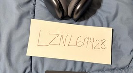 Used
													Apple AirPods Max USB-C - Midnight, photo 1 of 7