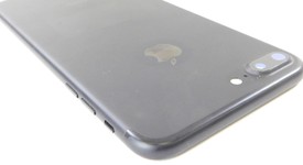 Good
													Apple iPhone 7 Plus - Verizon, Jet Black, 32 GB, A1661, photo 5 of 8