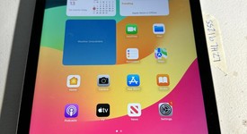 Good
													Apple iPad 6th Gen - Wi-Fi, Gray, 32 GB, A1893, photo 1 of 5