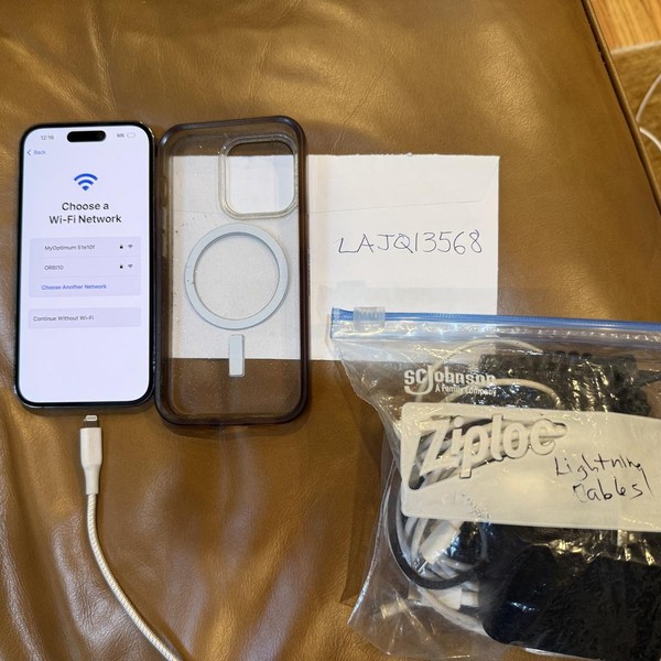 Apple iPhone 14 Pro - Unlocked, 256 GB, Purple, A2650