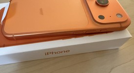 Mint
													Apple iPhone 17 Pro - Unlocked, Cosmic Orange, 256 GB, A3256, photo 5 of 6