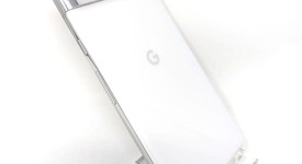 Good
													Google Pixel 7 Pro - Unlocked, Snow, 128 GB, 12 GB, GE2AE, photo 3 of 9