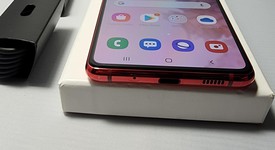 Mint
													Samsung Galaxy S20 FE 5G - Unlocked, Cloud Red, 128 GB, 6 GB, SM-G781U1/DS, photo 2 of 6