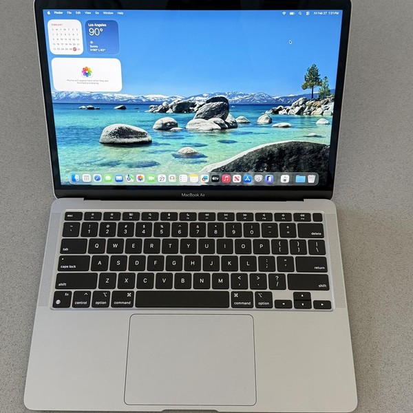 MacBook Air 2020 - 13 inch - 256 GB, Gray, 8 GB, Apple M1