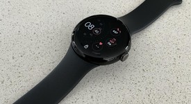 Good
													Google Pixel Watch - Unlocked, Black, LTE, photo 3 of 3