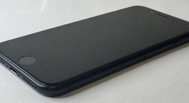 Good
													Apple iPhone SE 2nd Gen 2020 - Unlocked, Black, 64 GB, A2275, photo 3 of 8