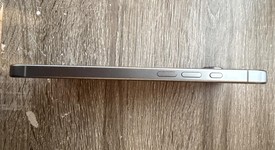 Good
													Apple iPhone 16 Pro Max - Unlocked, Natural, 512 GB, A3084, photo 4 of 10