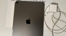 Mint
													Apple iPad Air 5th Gen - Wi-Fi, Gray, 64 GB, A2588, photo 4 of 4