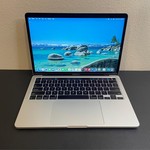 Good MacBook Pro 2020 - 13 inch - 512 GB, Silver, 16 GB, Intel Core i5