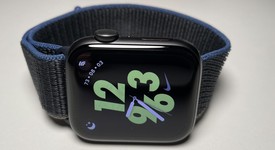 Good
													Apple Watch Series 6 44mm - Gray, A2292 - GPS, Aluminum, photo 3 of 13