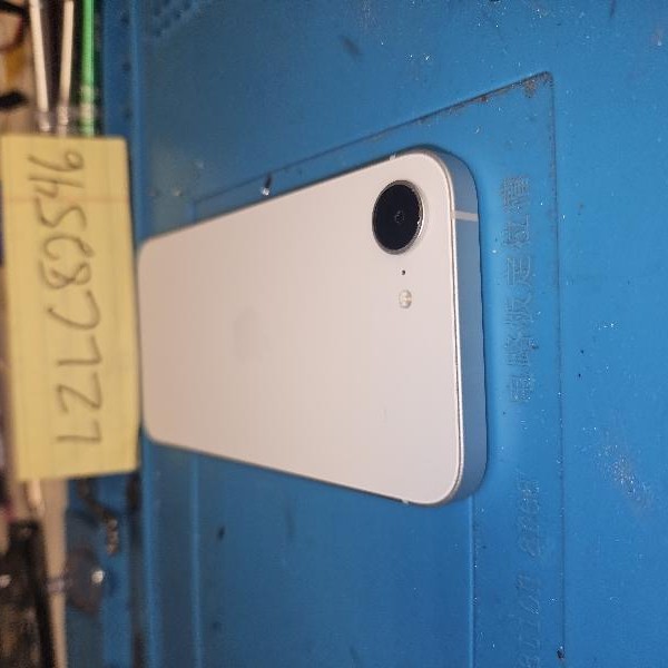 Apple iPhone 16e - Cricket, 128 GB, White, A3212