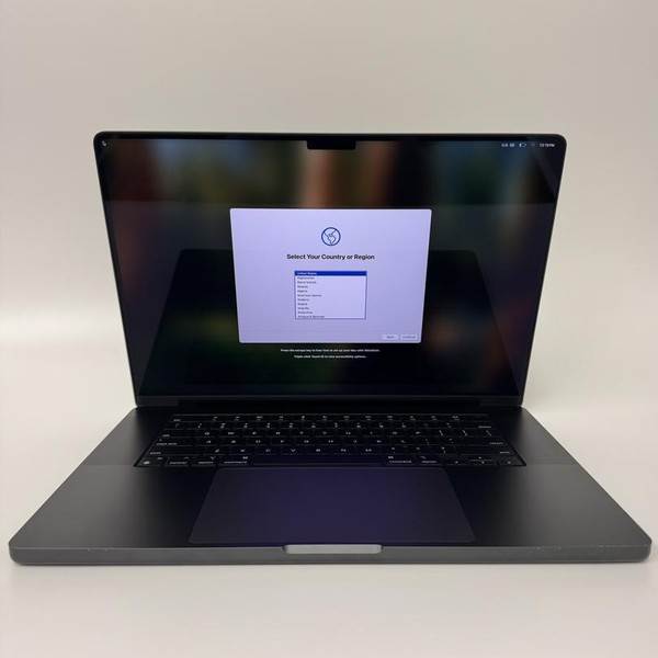 MacBook Pro 2024 - 16 inch - 1 TB, Space Black, 64 GB, Apple M4 Max 16-core