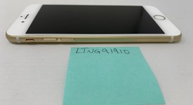 Good
													Apple iPhone 6S - AT&T, Gold, 16 GB, A1633, photo 5 of 6