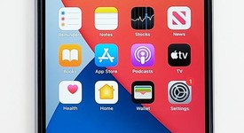 Mint
													Apple iPhone 6S Plus - AT&T, Grey, 16 GB, A1634, photo 1 of 1