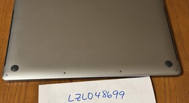 Good
													MacBook Pro 2017 (With Touch Bar) - 15" - I7, Silver, 256 GB, 16 GB, photo 5 of 6