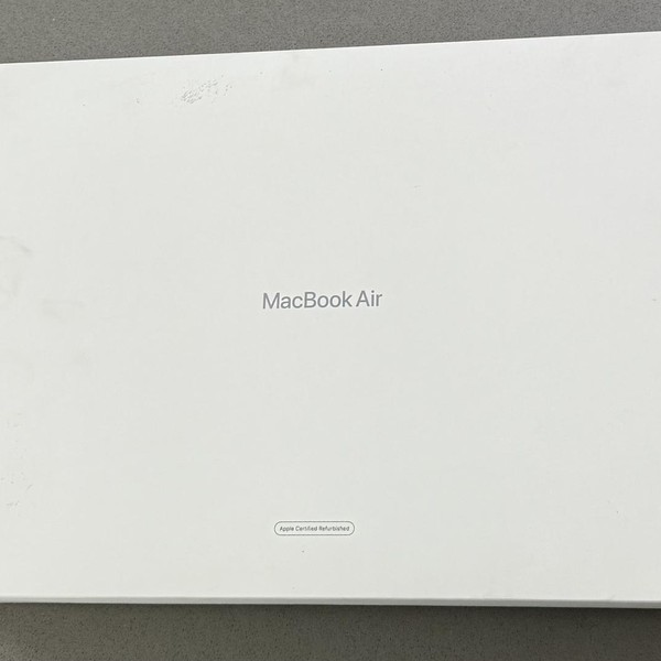 MacBook Air 2025 (M4) - 15 inch - 512 GB, Sky Blue, 16 GB, Apple M4