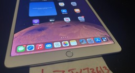Good
													Apple iPad Air 3rd Gen - Wi-Fi, Silver, 256 GB, photo 1 of 8