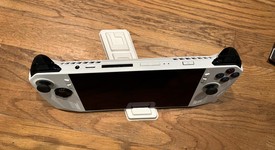 Mint
													Asus ROG Ally 7" - Z1 Extreme, White, 512 GB, 16 GB, Ryzen Z1 Extreme, photo 2 of 9