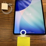 Good Apple iPad Pro 13 inch (M4) 2024 - Wi-Fi, 256 GB, Black, 8 GB, A2925, Standard Glass