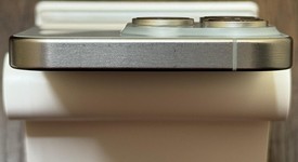 Fair
													Apple iPhone 15 Pro - Spectrum, Natural, 128 GB, A2848, photo 4 of 7