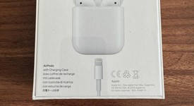 New
													Apple AirPods 2nd Gen - Lightning Case, photo 2 of 4