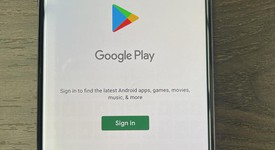 Fair
													LG V35 ThinQ - AT&T, Gray, 64 GB, photo 2 of 5