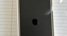 Mint
													Apple iPhone 16e - Boost, Black, 128 GB, A3212, photo 2 of 16