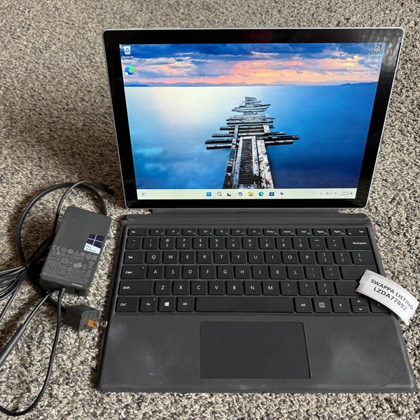 Microsoft Surface Pro 5 (2017) - Unlocked, 256 GB, Silver, 8 GB, LTE