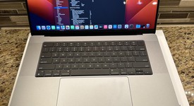 Mint
													MacBook Pro 2021 - 16" - Apple M1 Max, Gray, 4 TB, 64 GB, photo 1 of 12