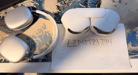 Used
													Apple AirPods Max - Silver, photo 1 of 7