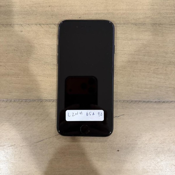 Apple iPhone SE 3rd Gen 2022 - Unlocked, 64 GB, Midnight, A2595