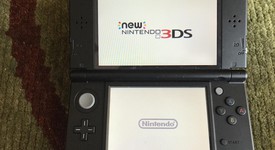 Mint
													New Nintendo 3DS XL - Black, 1 GB, photo 1 of 6