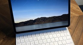Good
													Apple iPad Pro 11" 3rd Gen 2021 - Wi-Fi, Gray, 256 GB, photo 3 of 11
