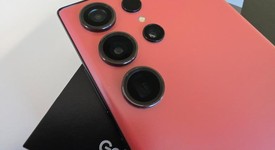 Good
													Samsung Galaxy S23 Ultra - Unlocked, Red, 256 GB, 8 GB, SM-S918U1, photo 3 of 6