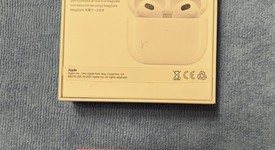 Used
													Apple AirPods 3rd Gen - MagSafe Case, photo 3 of 6
