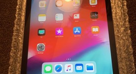 Good
													Apple iPad Air - Unlocked, Gray, 16 GB, photo 3 of 3