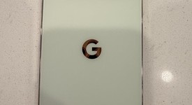 Good
													Google Pixel 10 Pro XL - Verizon, Jade, 256 GB, GUL82, photo 1 of 9