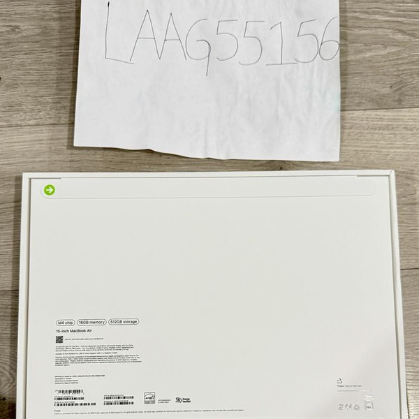 MacBook Air 2025 (M4) - 15 inch - Apple M4, Midnight, 512 GB, 16 GB