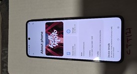 Good
													Motorola Razr (2025) - Unlocked, Blue, 256 GB, 8 GB, photo 2 of 8