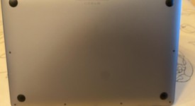 Good
													MacBook Air 2018 - 13" - I5, Gray, 128 GB, 8 GB, photo 5 of 7