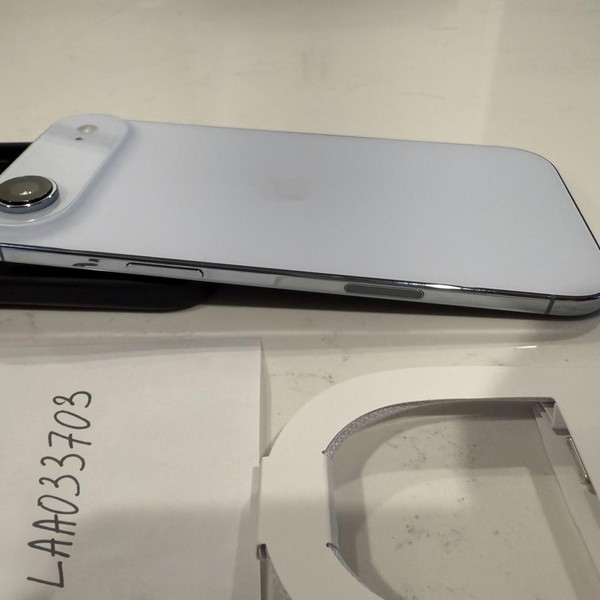 Apple iPhone Air - Unlocked, 256 GB, Sky Blue, A3260