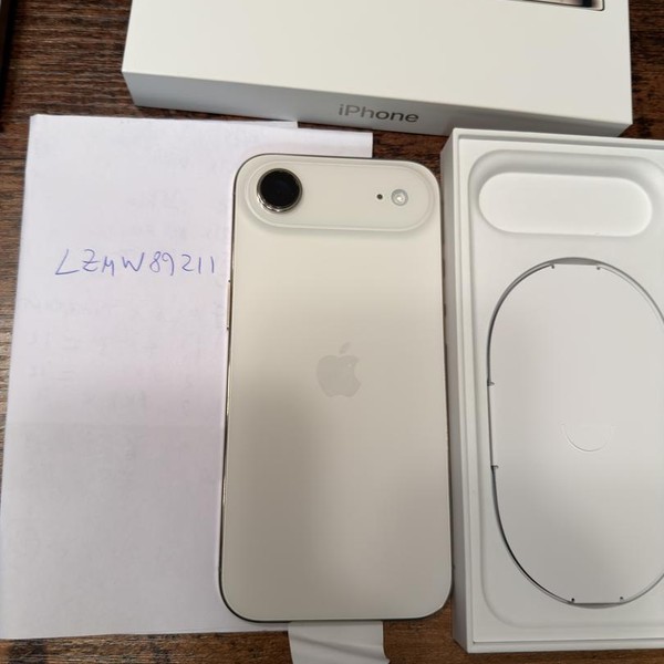 Apple iPhone Air - Unlocked, 256 GB, Light Gold, A3260