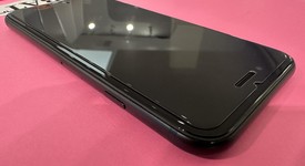 Good
													Apple iPhone SE 2nd Gen 2020 - Unlocked, Black, 64 GB, A2275, photo 5 of 13