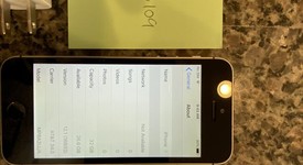 Mint
													Apple iPhone SE 1st Gen 2016 - AT&T, Grey, 32 GB, A1662, photo 5 of 12